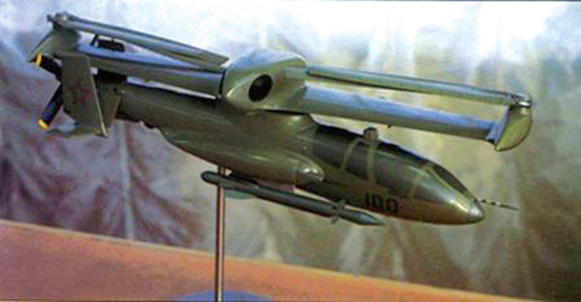 Модель В-100 со сложенными лопастями НВ